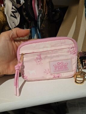 Victoria's Secret PINK Light Pink Floral Zip Card Wallet